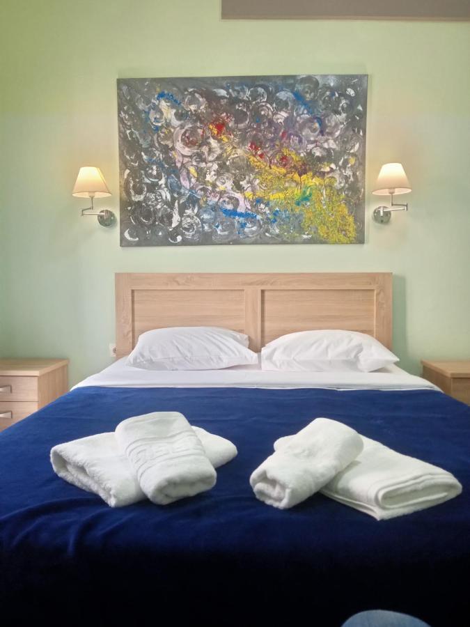 Koukaki-Acropolis Roomy With A Private Veranda Apt. Athens Luaran gambar